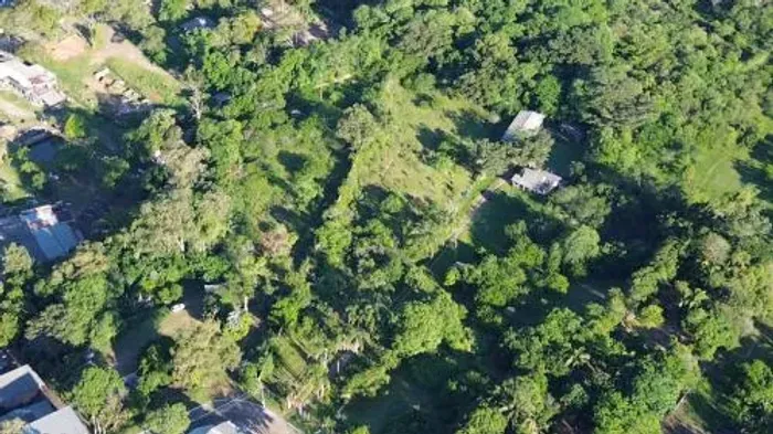 Terreno-Lote Residencial com 2 Dormitorio(s) localizado(a) no bairro São Luiz em Gravataí 