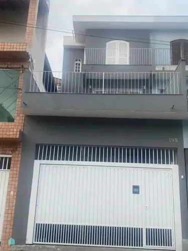 Sobrado com 3 dormitórios para alugar, 100 m² por R$ 3.998,00/mês - Vila Bancária Munhoz -