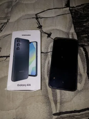 Vendo celular A16 semi novo