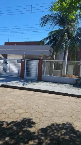 VENDE-SE EXCELENTE CASA NO CONJUNTO DA EMBRAPA, TERRENO MEDINDO 12X25MTS.