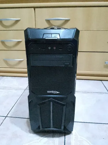 Gabinete Gamer Sentey Preto Sem fonte Usado