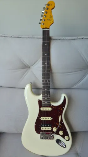 Fender Stratocaster American Professional II HSS 2026 Olympic White USA PREÇO FIXO