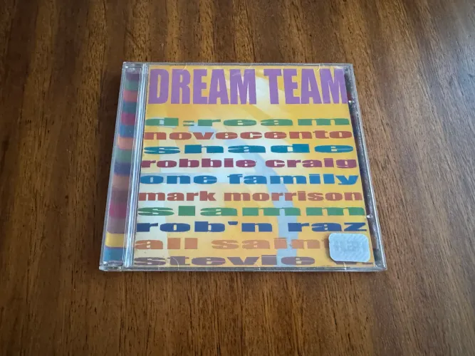 CD DREAM TEAM - Nostalgia 90