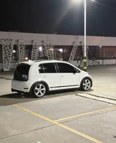 Volkswagen Up! Cross 1.0 TSI Total Flex 12V 5P 2018