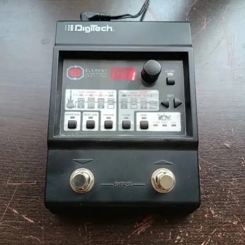 Pedaleira DIGITECH ELEMENT