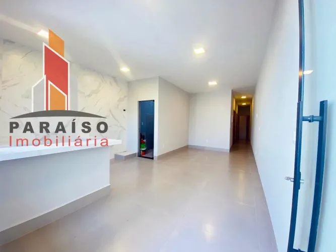 Casa para Venda, Shopping Park, 2 dormitórios, 1 suíte, 2 banheiros, 1 vaga