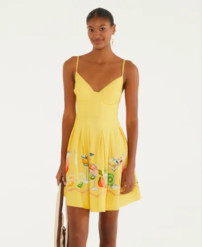 Vestido da FARM Curto estampa Coquetel
