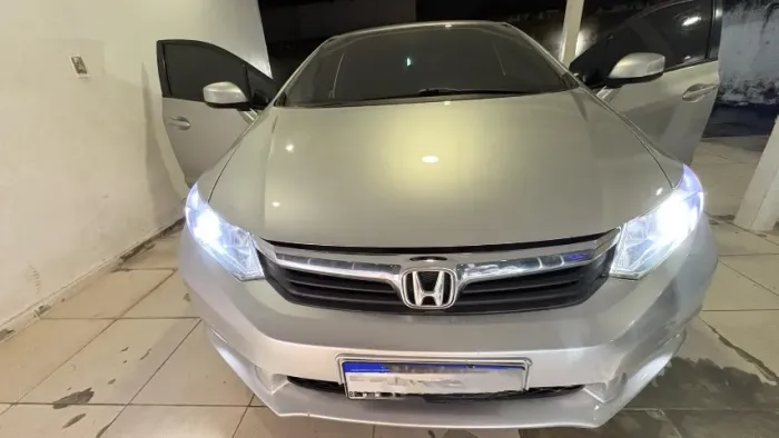 Honda Civic Sedan LXS 1.8/1.8 Flex 16V Aut. 4P 2013