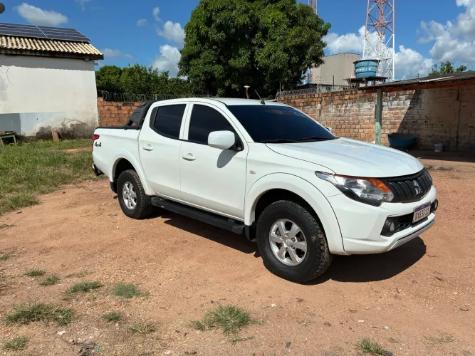Mitsubishi L200 Triton Sport GL 2.4 Diesel 2023