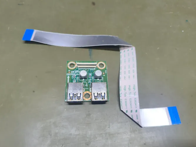 Placa Usb Board Dell P2317h P2717h - L5248 748.a1b04.0011