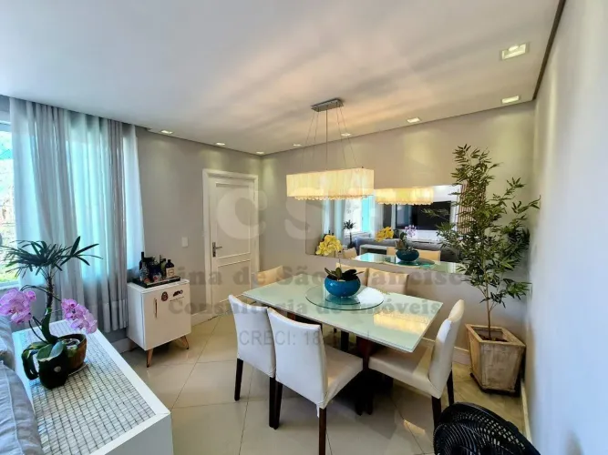 Casa para Venda em São Paulo-SP na Vila São Francisco: 3 Quartos, 3 Suítes, 3 Salas, 5 Ban