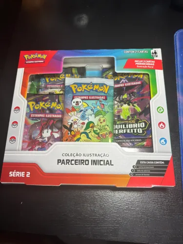 Box Pokémon parceiros iniciais 2
