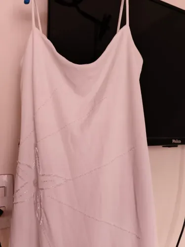 lindo vestido branco veste 36 ao 40