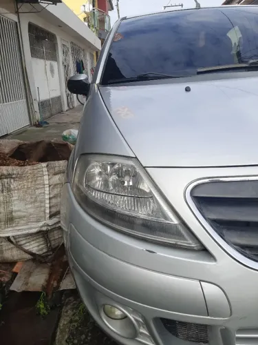 Revitalização de faróis a domicílio 
