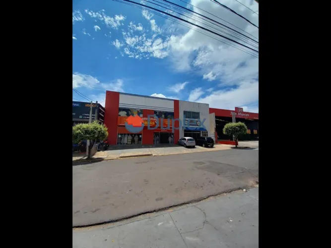 Barracao a venda no(a) Nucleo Residencial Presidente Geisel