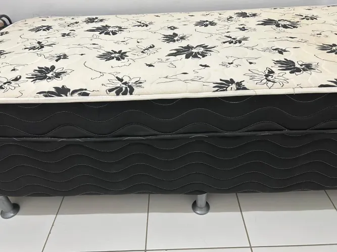 Cama de solteiro