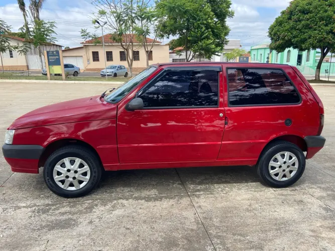 Fiat Uno Mille 1.0 Fire/ F.flex/ Economy 2P 2011