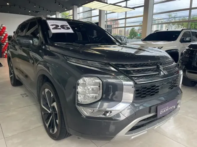 Mitsubishi Outlander Signature 2.4 4X4 AUT (híb) 2026