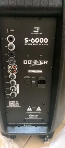 Kit Palestrante ( caixa acústica ativa + microfone + projetor  estado de novo 