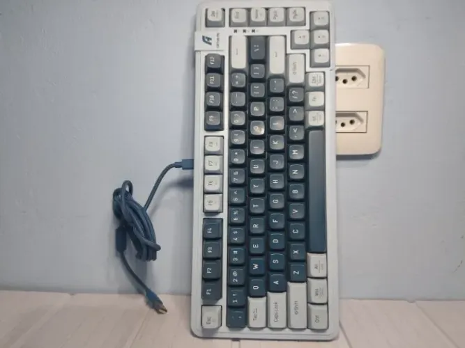 Teclado Mecânico Gamer Aplus Cetus 75 AK200