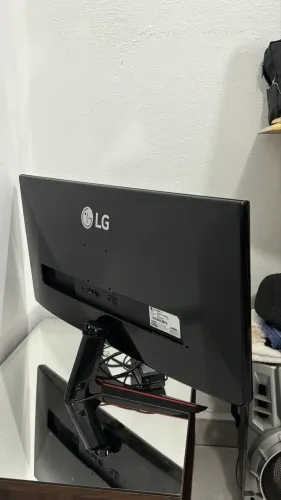 Monitor Lg, 32pol ultra wide, 75hz