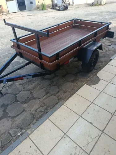 Carretinha emplacada