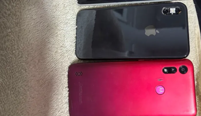 Celulares pra retirar peças