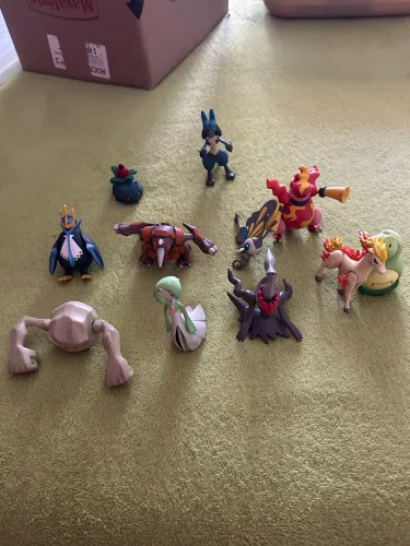 Action Figures Pokémon 
