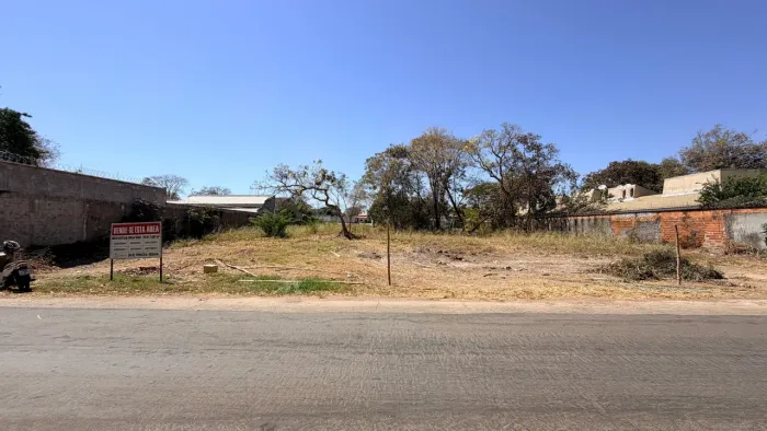 Vendo 6 lotes juntos em Aruanã