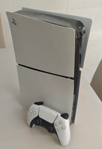 PS5 SLIM COM LEITOR DE DISCO