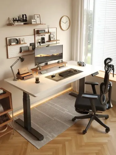Mesa com ajuste de altura elétrico