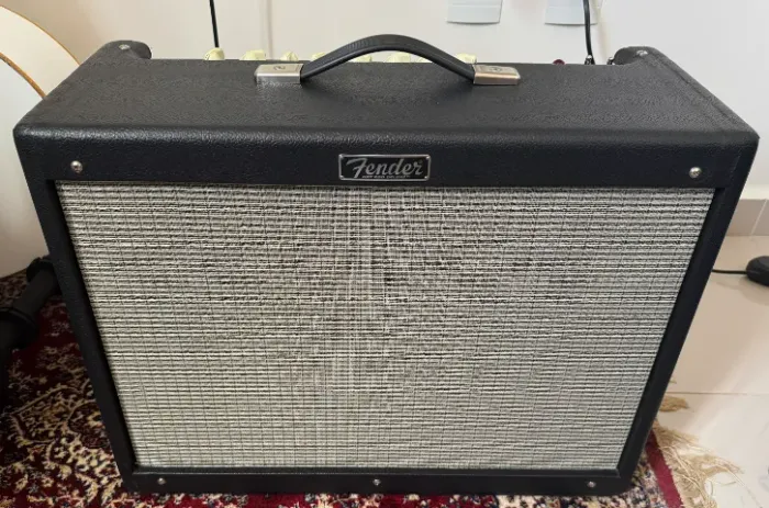 Amplificador Fender Hot Rod Deluxe IV Valvulado