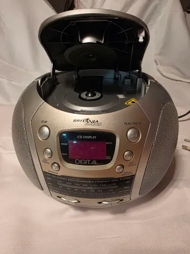 Radio Bola com CD
