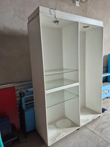 Vitrine armário mdf com vidro