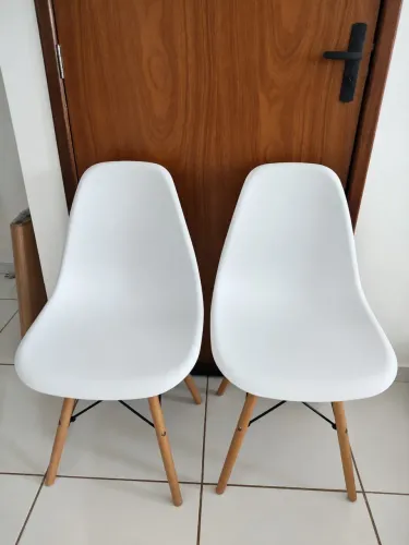 30,00 cada cadeira