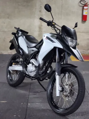 XRE 300 IMPECÁVEL