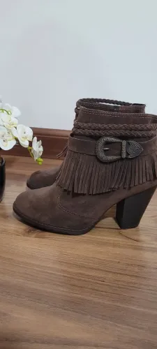 Bota moleca 