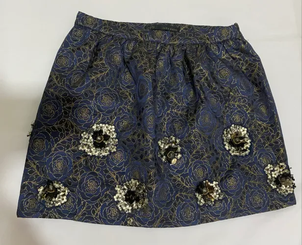 Saia bordada floral festa Zara