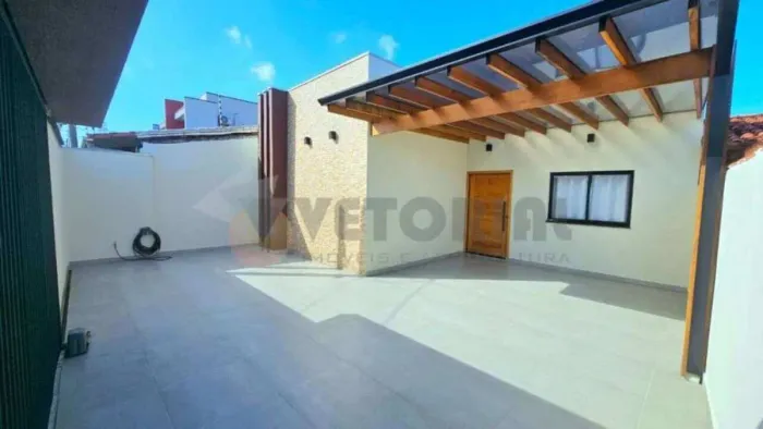 Casa à venda em Caraguatatuba, Balneário dos Golfinhos, com 3 quartos, 110m²