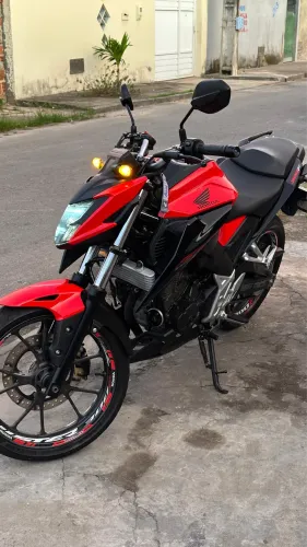Vendo CB Twister 300 F ano 2024