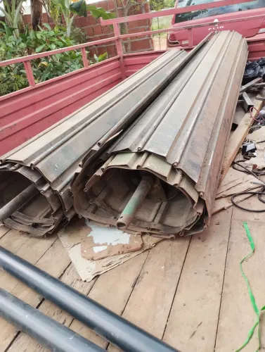 Porta de enrolar top primeiríssima barato pra sair logo