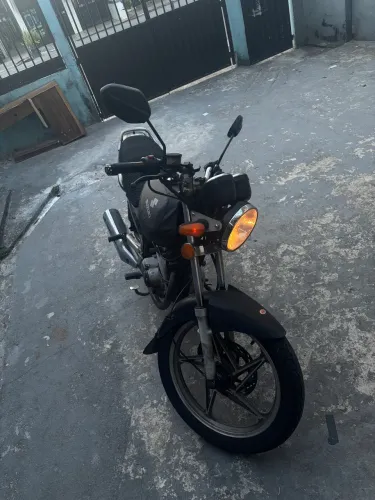 Vendo moto em perfeito estado