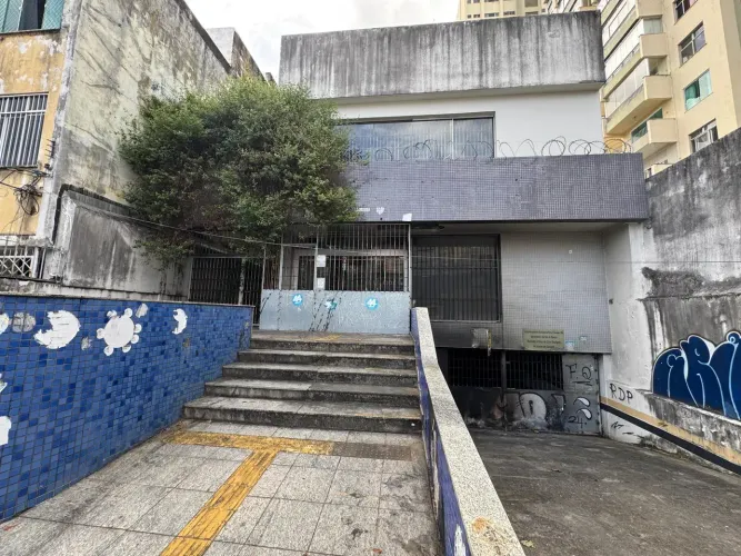 Prédio comercial no Canela