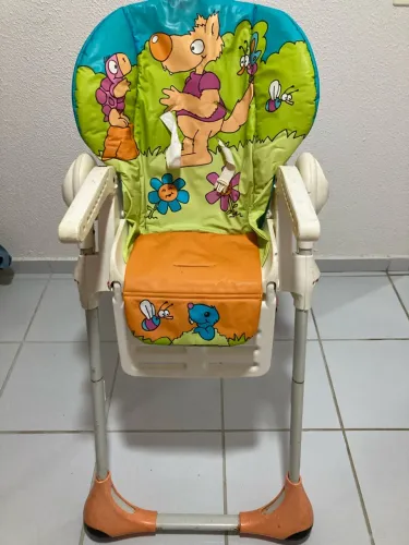 Cadeira de alimentação
