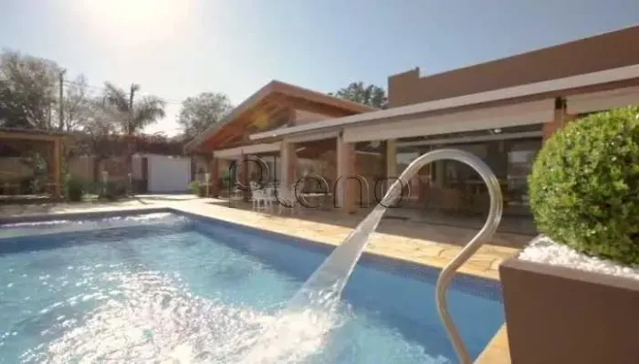 Casa Mobiliada à Venda com 237 m² no Condomínio Parque Xangrilá - Campinas/SP