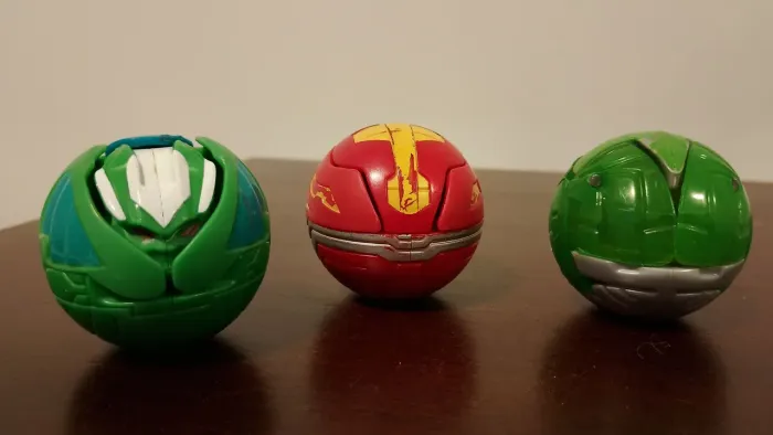 Ventus Strikeflier da coleção Bakugan do McDonald's de 2011.