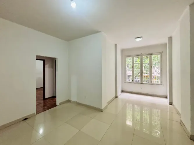 Apartamento à venda com 85m², 2 quartos e sem vaga