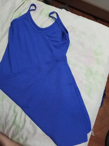 Vende se vestido mide Tainá ,romance.