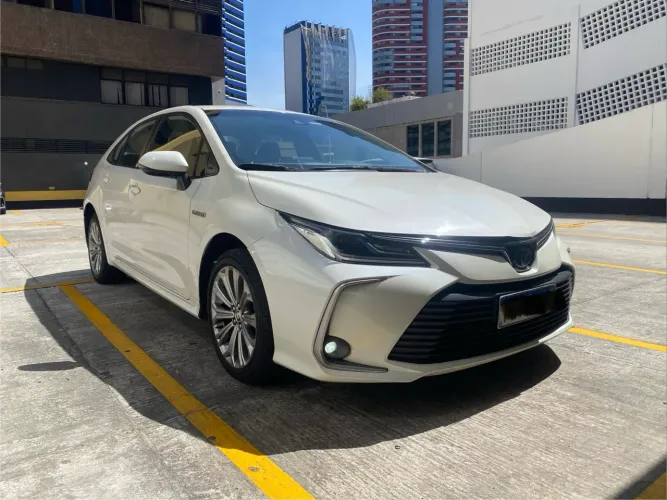 Toyota Corolla Altis Hybrid 1.8 16V Flex Aut. 2020