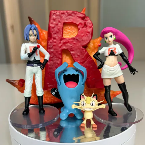 Combo Equipe Rocket Pokemon Bonecos Action Figures